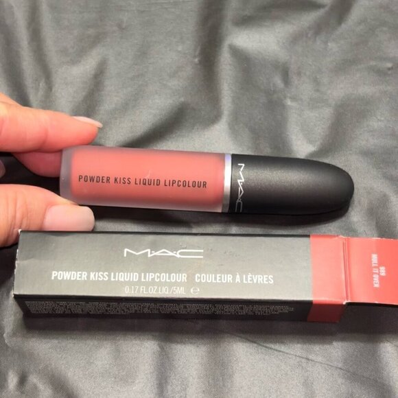 MAC Powder Kiss Liquid Lipcolour-# 989 Mull It Over 5ml/0.17oz NEW IN BOX - Picture 17 of 17